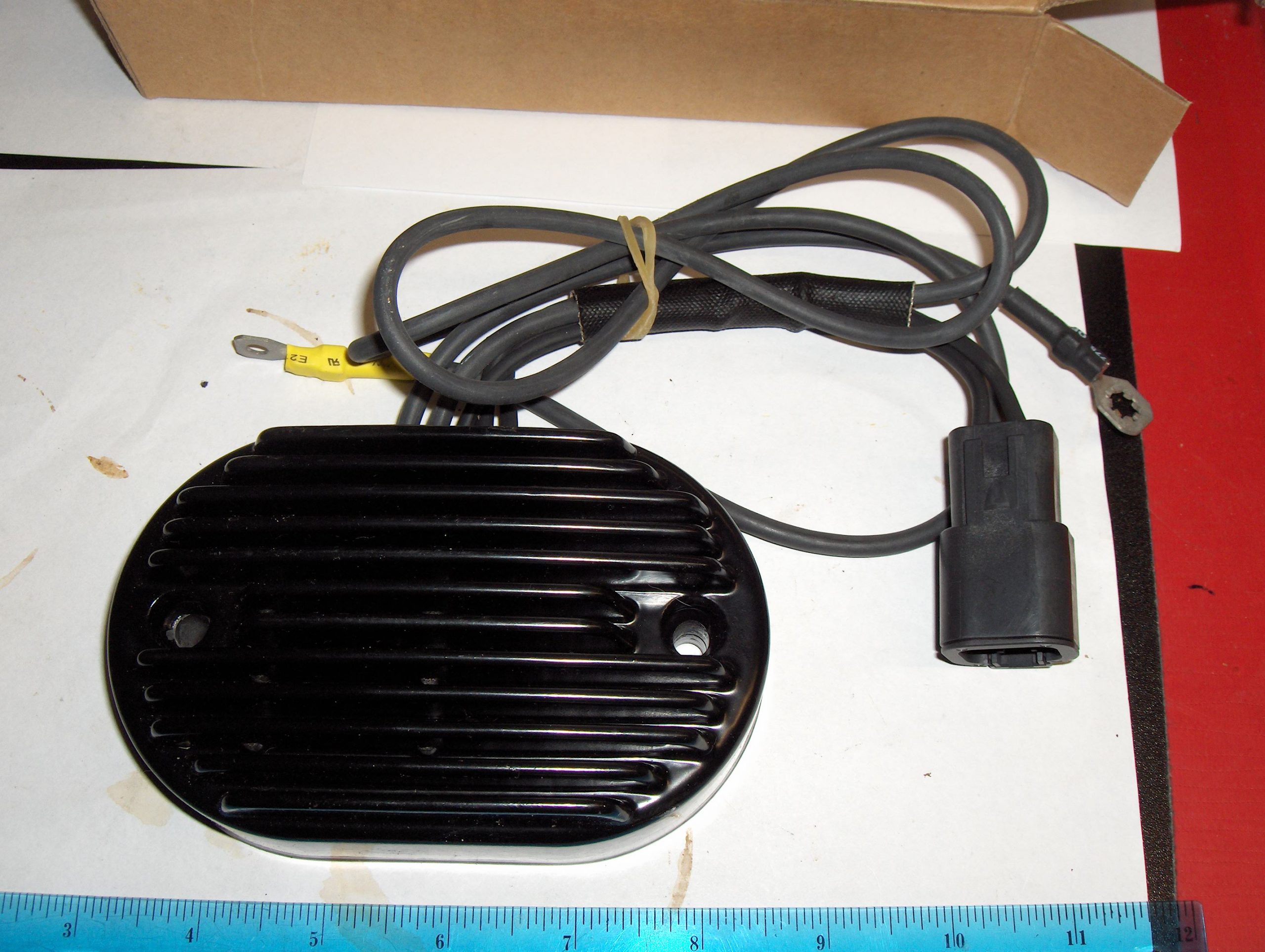 Harley Twin Cam Softial Rectifer & Regulator 38A 2001-06 - Image 2