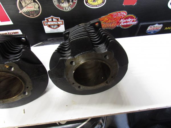 Harley Sportster 900cc Front & Rear Cylinders  1975-71 P/N 16465-58 & 16484-58 - Image 4