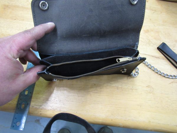 Biker Style Wallet with Chain - Image 4