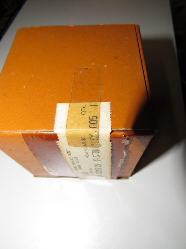 Harley 45 Flathead Solo and Servi-car Piston Set. ".005 Over" NOS 1929-73. P/N 22252-29 - Image 5