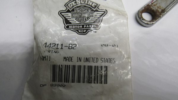 Genuine Harley Shovelhead Rear Vibration Clip 1981-83 P/N 44211-82 - Image 2
