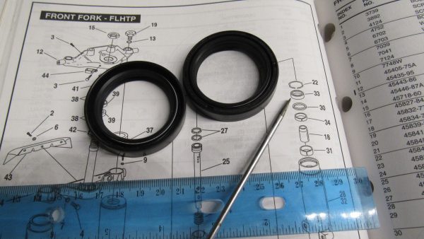 Harley Big Twin Evolution Fork Seals .41MM 1984-UP?? P/N 45875-84 - Image 2