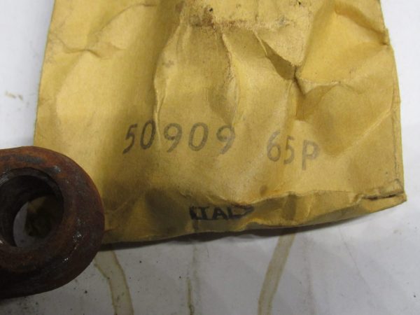 Harley Davidson Aermacchi Footrest Mounting Bracket Sprint **NOS** P/N 50909-65P - Image 4