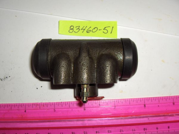 Harley 45 Flathead Servi-car Rear Wheel Brake Cylinder 1951-73. P/N 83460-51 - Image 4