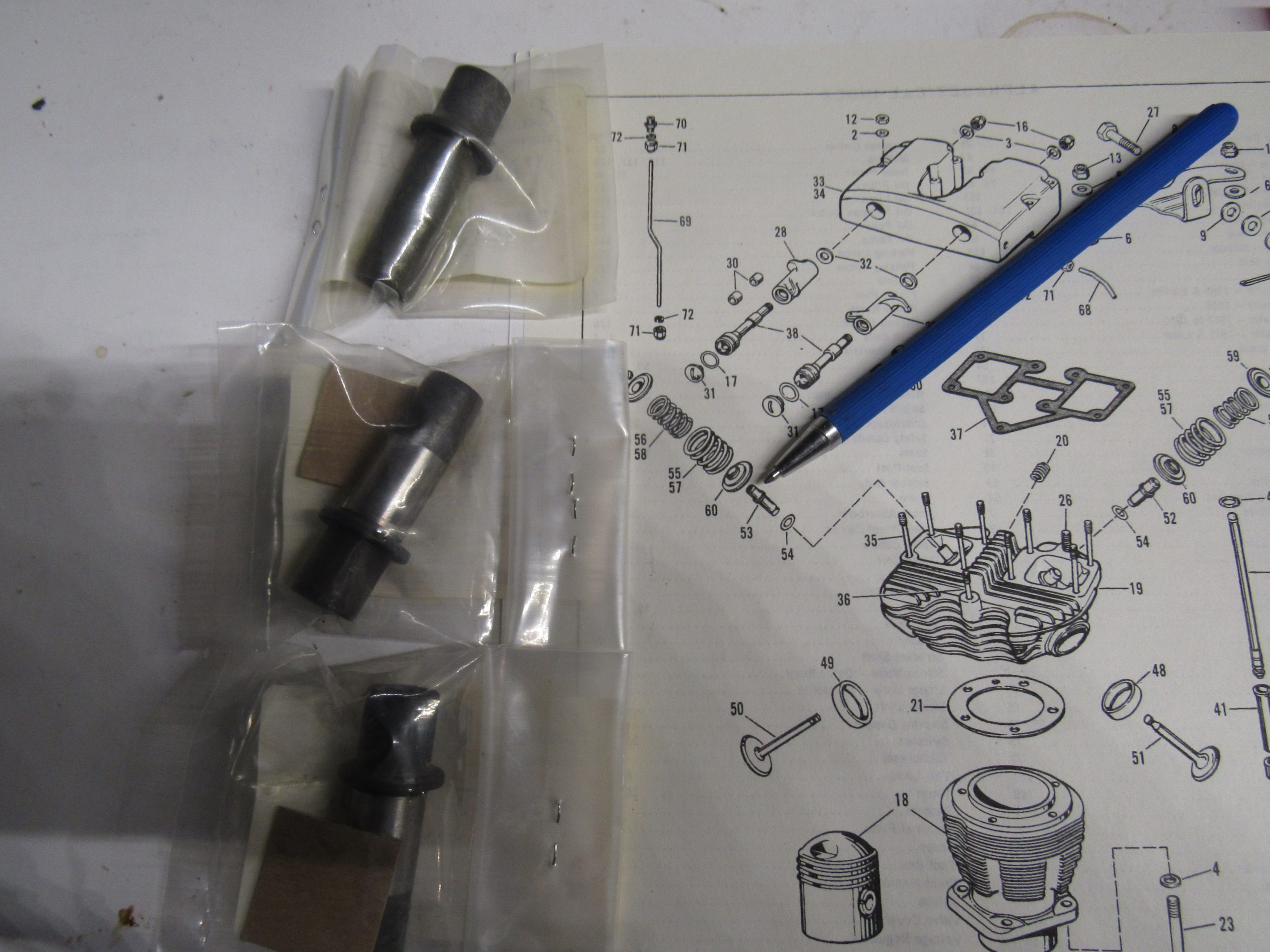 Harley Panhead,Shovelhead Exhaust Valve Guides 1948-79 P/N 18181-48