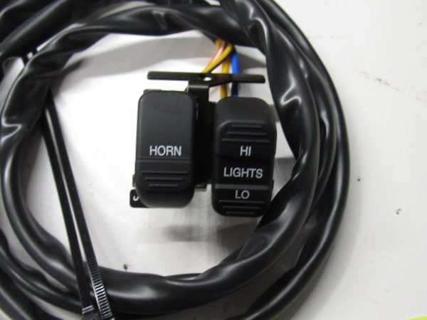 Harley Evo,Twin Cam,Black Dimmer & Horn Switch. 1996-06 P/N 71597-96B - Image 2