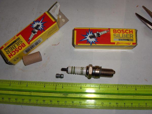 Harley Evoution Sportster Bosch Silver Spark Plug Set - Image 3