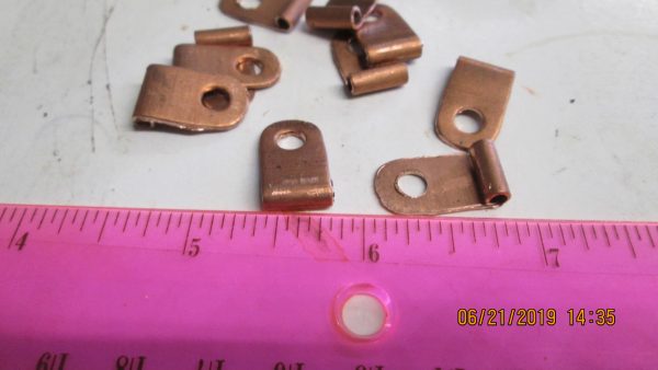 Wire Copper Flag Terminals. Hole Size  3/16"  Wire Size 18-22