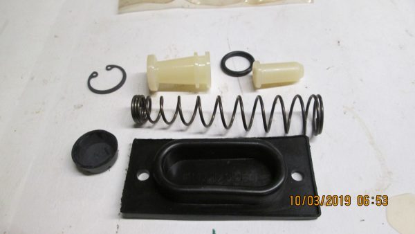Harley Shovelhead Rear Master Cylinder Rebuild Kit 1979-85..P/N 42374-77 - Image 2