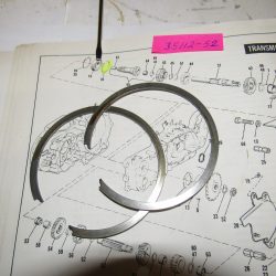 Harley Davidson Sportster Tranny Mainshaft Bearing Snap Ring  P/N 35112-52