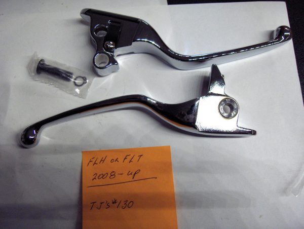 Harley Davidson Twin Cam Touring Chrome Clutch and Brake Lever Set 2008-13