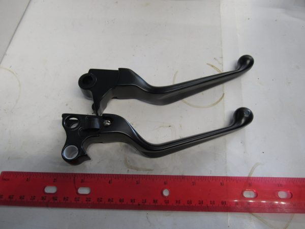 Harley,Twin Cam Softails and Dynas,Black Satin?Clutch & Brake Lever Set  2008-13 - Image 3