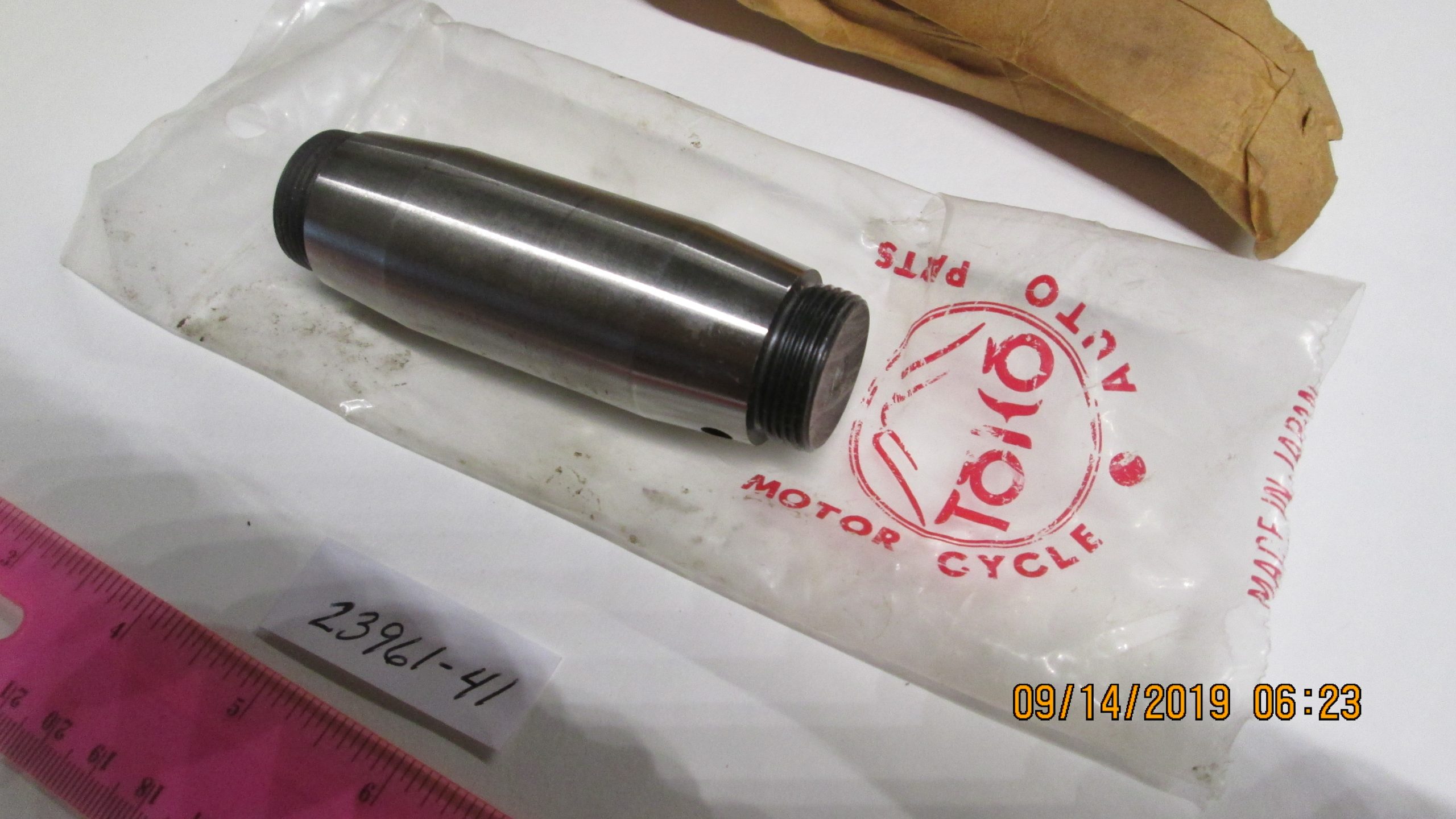 Harley Knuckle,Pan,Shovel.One Hole Crank Pin. 1941-80 P/N 23961-41A - Image 2