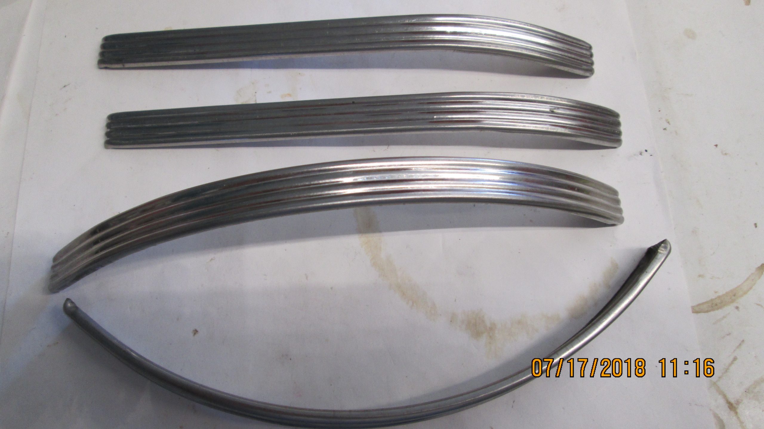 Harley Knucklehead,Flathead.Stainless Steel Emblem Trim Set 1941-46 P/N 61799-41