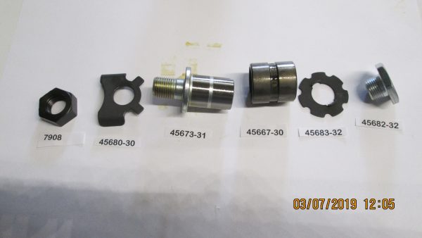 Harley Knuckle,Panhead,Flathead,Springer Fork Front Rocker Stud Kit