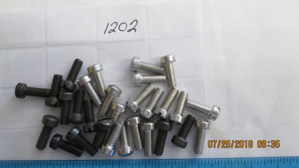 Harley Fillister Head Screw. Part # 1202. or Old # 036 - Image 2