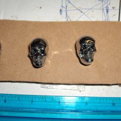 Harley,Indian,Choppers Skull Licence Plate Krommets..**Metal**
