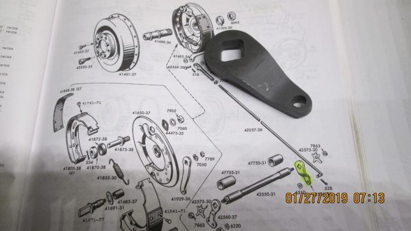 Harley,Knuckle,Pan,Mechanical Brake Shaft Lever *Parkerized*  P/N 42556-30 - Image 2