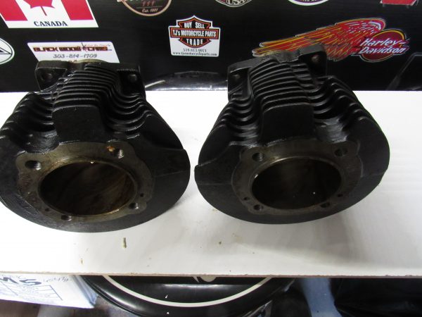 Harley Sportster 900cc Front & Rear Cylinders  1975-71 P/N 16465-58 & 16484-58 - Image 2