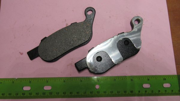 Harley Dynas & Softail Kevlar Rear Brake Pads Set. 2008-UP??. P/N 42298-08 - Image 3