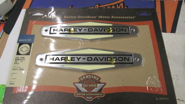 Harley Shovelhead,Servi-car Fuel Tank Emblems 1966-71. P/N 61771-66TB - Image 3