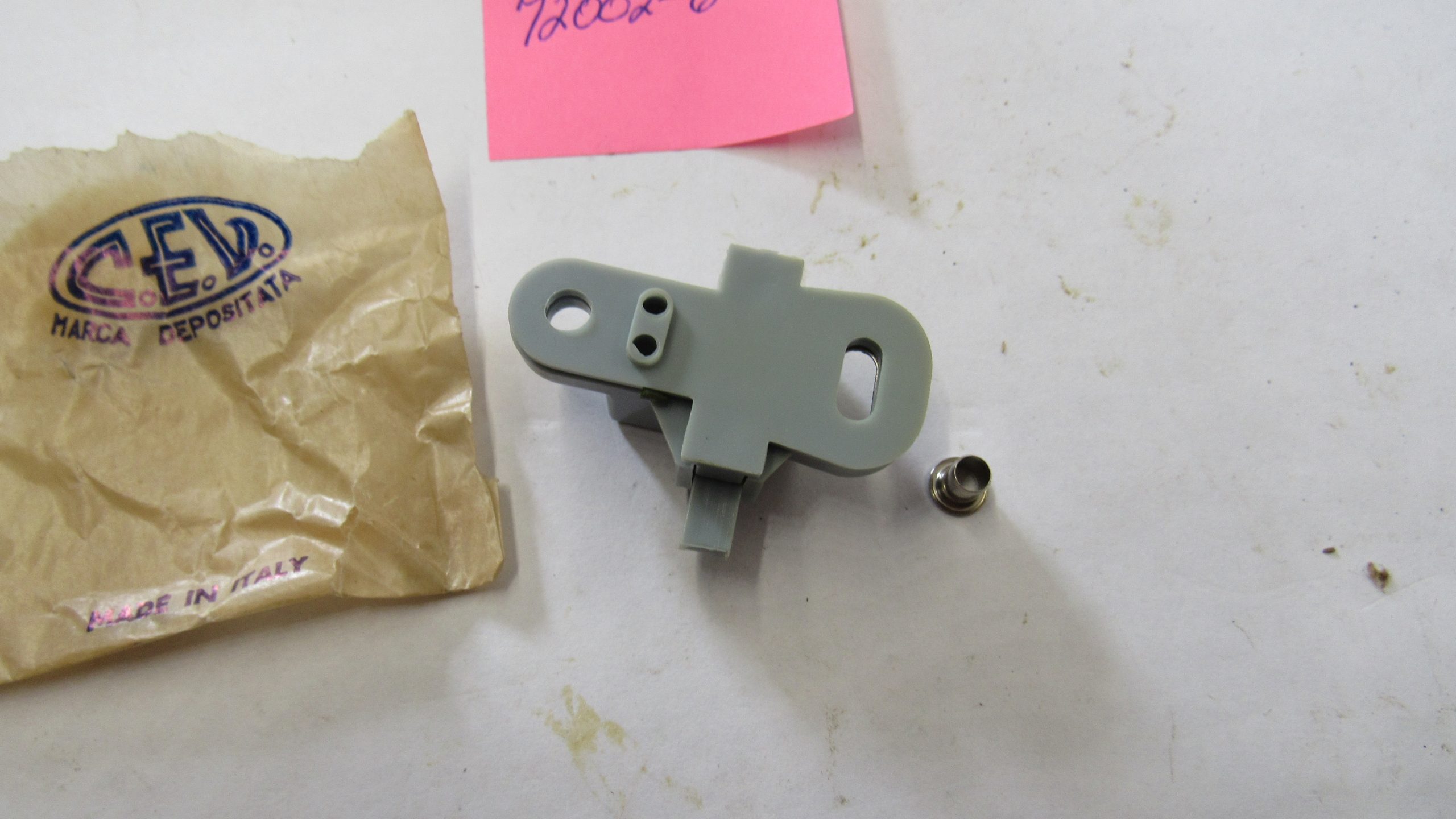 Harley Aermacchi 1961-1968 C, H, SS Sprint Stoplight Switch  P/N 72002-61P - Image 2
