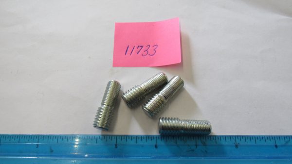 Harley Evolution Softail Transmission Case Bottom Stud  1986-99 P/N 11733 - Image 2