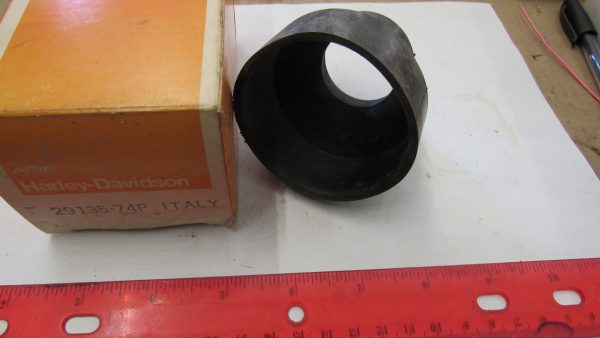 Genuine Harley Aermacchi Carb To Air Cleaner Coupling *NOS* 1974-76  P/N 29135-74P