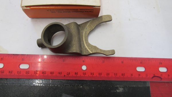 Genuine Harley Aermacchi 1973-1974 SPRINT 3RD AND 5TH GEAR SHIFTER FORK *NOS* P/N 34163-73P - Image 2