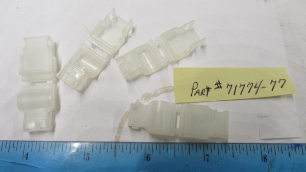 Harley Shovelhead,Sportster Spade Terminal Insulator 1/4" 1977-UP?. P/N 71774-77 - Image 2
