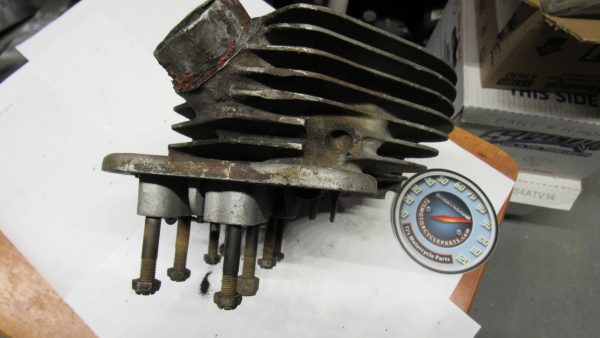 **USED**Harley 1948 Rear Panhead Head. - Image 9