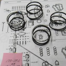 Harley U,UL, Big Twin Flathead Vale Cover Springs. 1939-48. P/N 18247-39