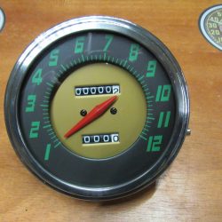 Harley,Knucklehead Panhead,Flathead Speedometer... 2:1 Ratio In MPH **Green & Gold Style**
