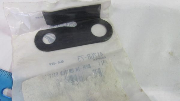 Genuine Harley Shovelhead Anti-Vibration Clip for Front Brake Caliper. 1973-78. P/N 41768-73 - Image 2