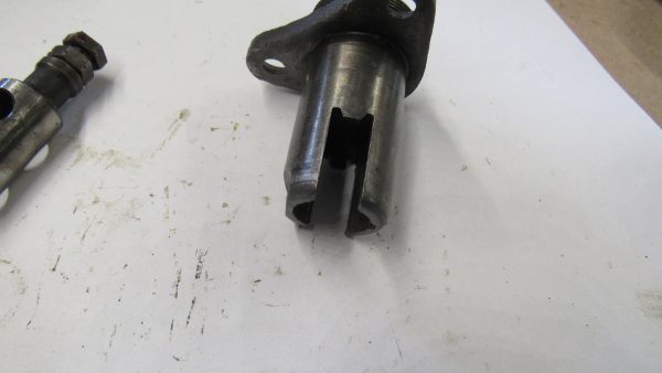 **USED** Harley 45 Flathead Rear Tappet & Tappet Guide. 1930-73. P/N 18490-29 & 18606-30 - Image 3