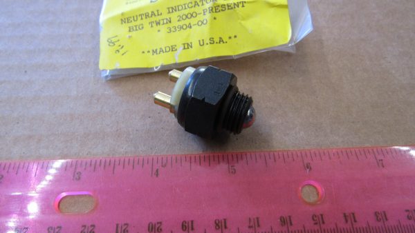 Harley Twin Cam Transmission Neutral Indicator Light Switch. 2000-20006. P/N 33904-00 - Image 4