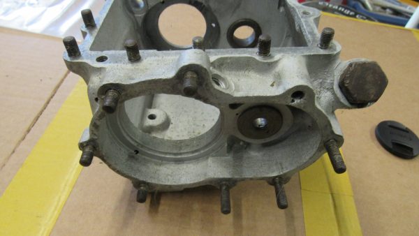 **USED** Vintage Harley JD,VL Transmission Case. - Image 10