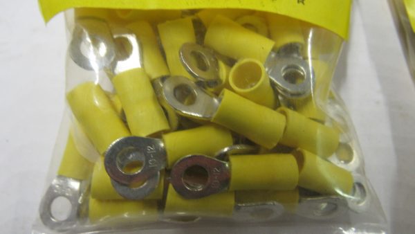 Ring Terminal. Yellow Insulated. Ring Size #10  Wire Size 10-12.  P/N 9866