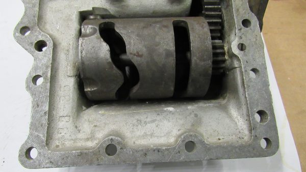 **USED** Harley Knucklehead,Panhead Hand Shift Transmission Top. 1937-64. OEM Part!! - Image 4