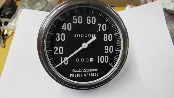 Harley ,Panhead, Shovelhead Speedometer with White Needle 1962-80. **POLICE** 1:1 Ratio - Image 4