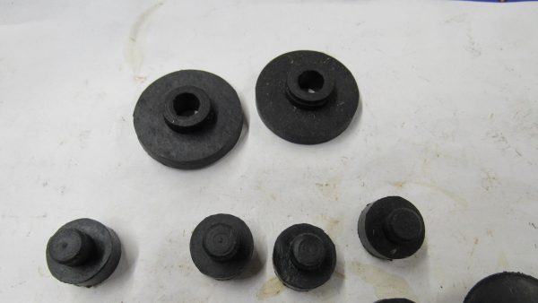 British Truimph,BSA Rubber Tank Mounting Rubbers. - Image 3