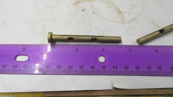 Harley 45 Flathead 1" Linkert Carburetor Throttle Shaft. 1936-54. P/N 27275-26.