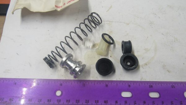 Harley Shovelhead, Evolution Front Handlebar Master Cylinder Rebuild Kit. 1982-85. P/N 45063-82