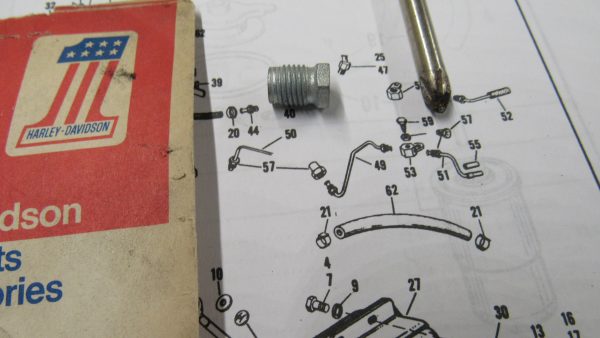 Genuine Harley Davidson Sportster Rear Chain Oiler Pipe Fitting. 1972-UP?  *NOS* P/N 63604-72 - Image 3
