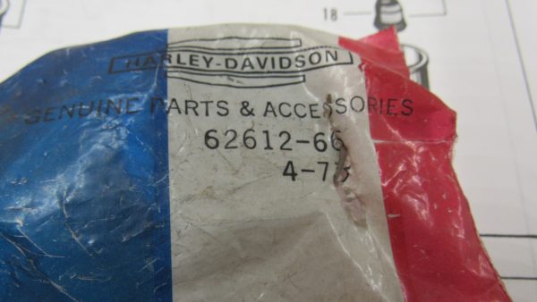 Genuine Harley Shovelhead Sportster Oil Tank Filter Cap Locking Nut. **NOS** P/N 62612-66 - Image 2