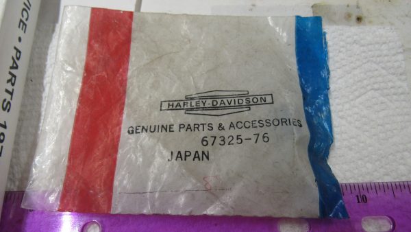 Genuine Harley Davidson 82-83 FXR FXRS Odometer Reset Knob. **NOS** P/N 67325-76 - Image 4