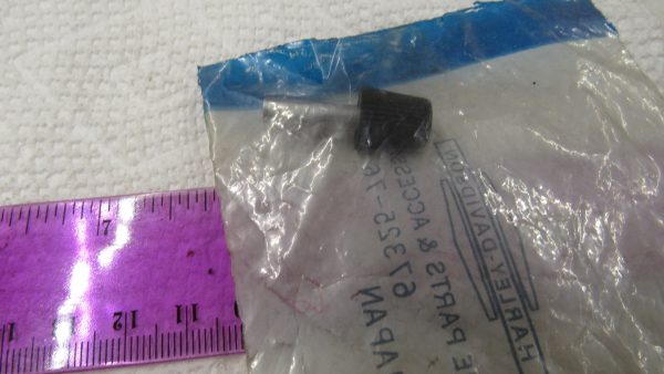 Genuine Harley Davidson 82-83 FXR FXRS Odometer Reset Knob. **NOS** P/N 67325-76 - Image 2