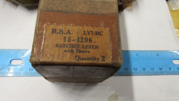 Genuine BSA M20 M21 Gear Change Ratchet Lever With Sleeve. P/N 15-4206 **NOS** - Image 8