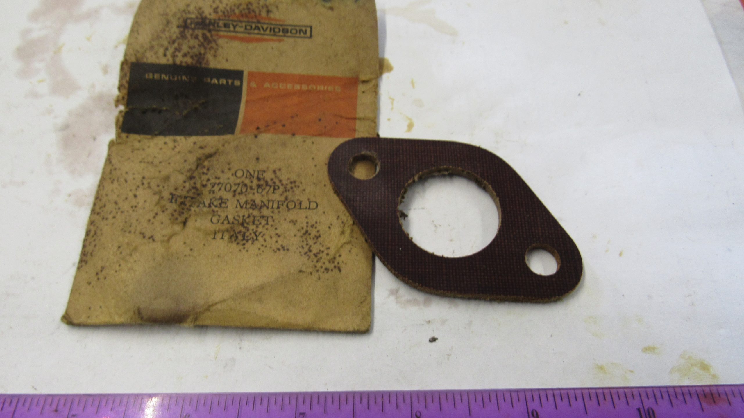 Genuine Harley Aermacchi 1967-1968 H SS Sprint Intake Manifold Gasket. 27070-67P **NOS** - Image 2