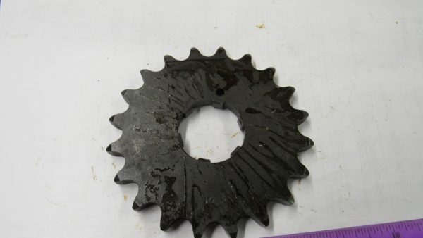 Vintage Indian Motorcycle Chief Tranny Sprocket 20 Tooth Fits 1936-1953 Models. P/N G35221 - Image 2